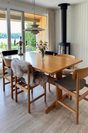 House With Beautiful Water View In Natural Setting, Følle